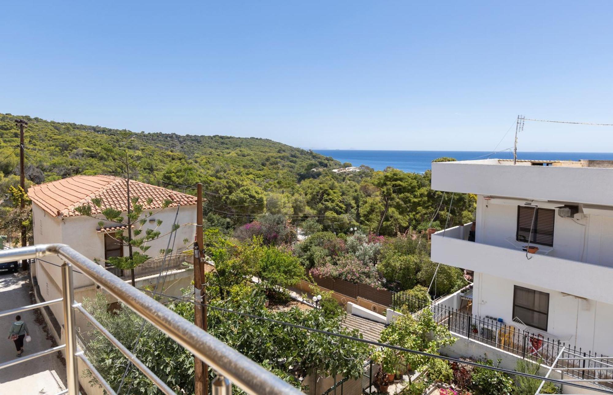 Oelia Rooms & Apartments Agia Marina  Exterior photo